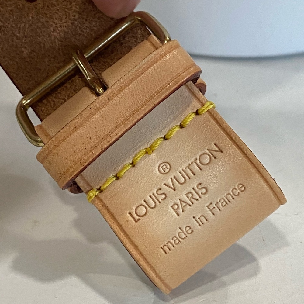 ❤️authentic lv cuff - Picture 3 of 6